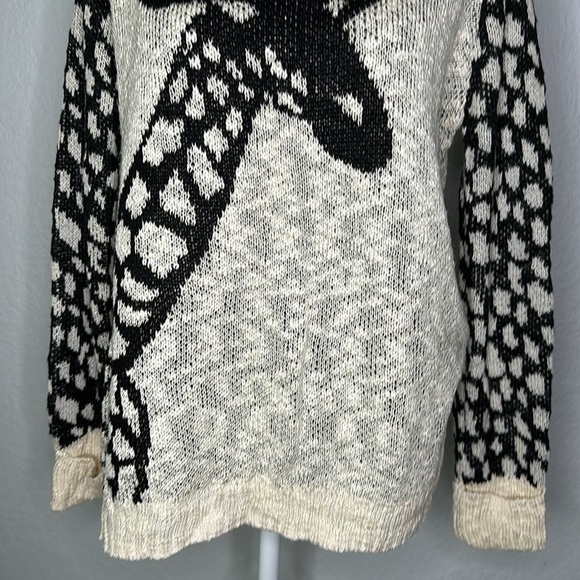 Romeo + Juliet Couture Giraffe Sweater Small - Picture 4 of 10